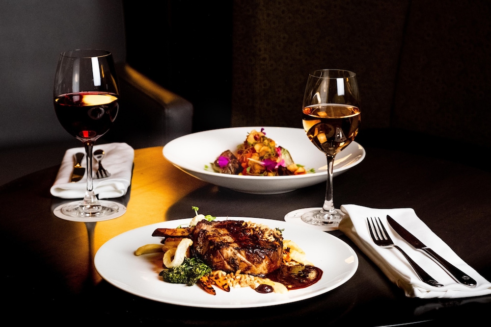 Fairmont Winnipeg by null