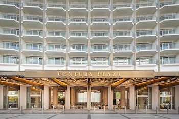 Hotel Exterior at Fairmont Century Plaza Gold Experience