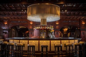 4 bars/lounges, poolside bar, beach bar - Fairmont El San Juan Villa Experience (Carolina)