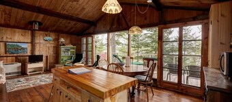 Spruce Chalet at Shore Haven, sleeps 5