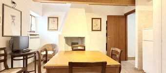 S231 - Sirolo, delightful apartment in the center 