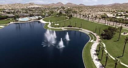 Estrella Mountain Ranch Goodyear AZ Bungalow Home, heated Pool near NASCAR Golf