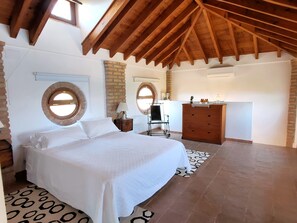 1 makuuhuone, silitysrauta/-lauta, ilmainen Wi-Fi, vuodevaatteet