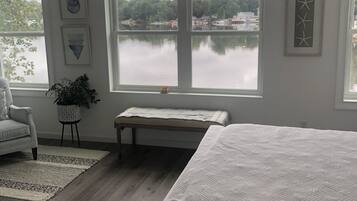 2 chambres, fer et planche à repasser, Wi-Fi gratuit, draps fournis