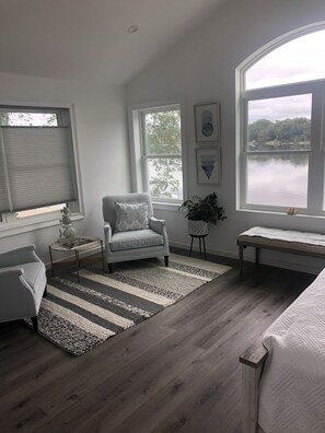 Interior - Lake House, ONE HOUR from NYC (Newburgh)