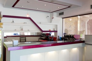 Apartment | Private kitchen - Stunning 2-bed Apartment in Sarandë (Sarandë)