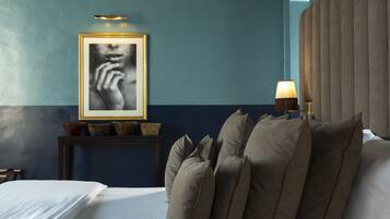 Junior-Suite, Meerblick | 1 Schlafzimmer, hochwertige Bettwaren, Daunenbettdecken, Minibar