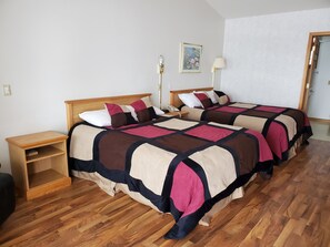 Comfort Room, 2 Queen Beds - Bryan Inn (Bryan)