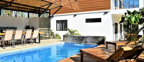 Alberca al aire libre