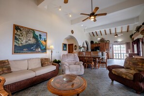 TV - El Gran Castillo de Arena (San Pedro)