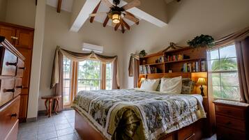 In-room safe, iron/ironing board, travel cot, free WiFi