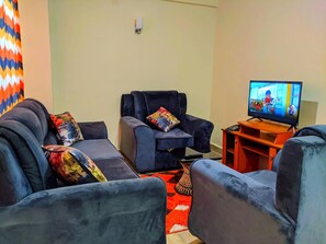 TV - City view Apartments (Nairobi)