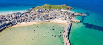 Trestenor Cottage St Ives town. Cosy Cottage.