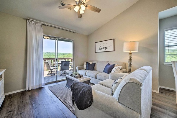 Smart-tv, videospil, dvd-afspiller, bøger