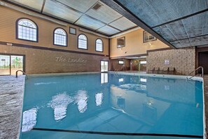 Pool - REMODELED: Lake View, Min. to Silver Dollar City! (Branson)