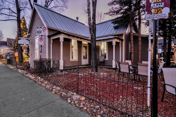 Outdoor sitting area with view of Main St