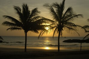 Beach nearby - Beautiful chalet 450 meters from the beach, high standard, pets allowed! (ES)