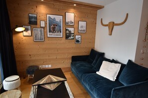 TV - SAPHIR04 - Two Bedroom Apartment, Sleeps 6 (Vaujany)