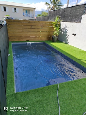 Piscine extérieure, piscine chauffée