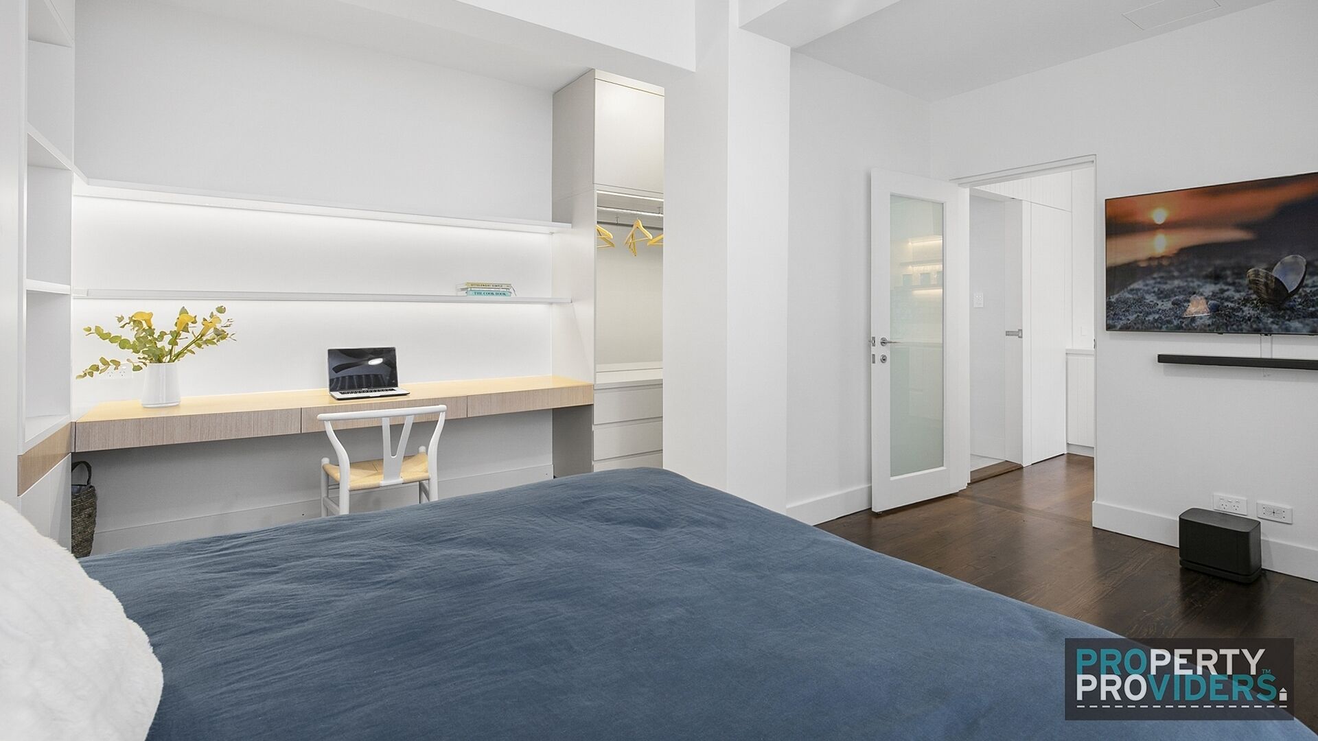 Manly Harbourside Executive Apartment — image 25