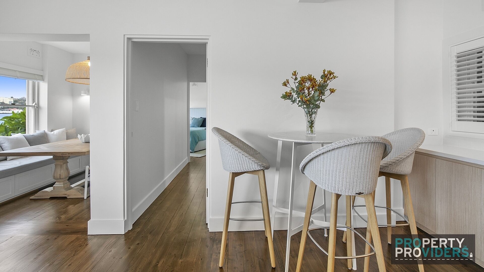 Manly Harbourside Executive Apartment — image 3