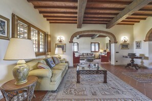 Fireplace - Villa Miniato by MMega (San Miniato)