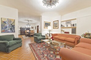Fireplace - Villa Miniato by MMega (San Miniato)