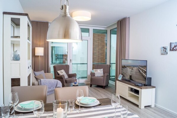 Fernseher, DVD-Player