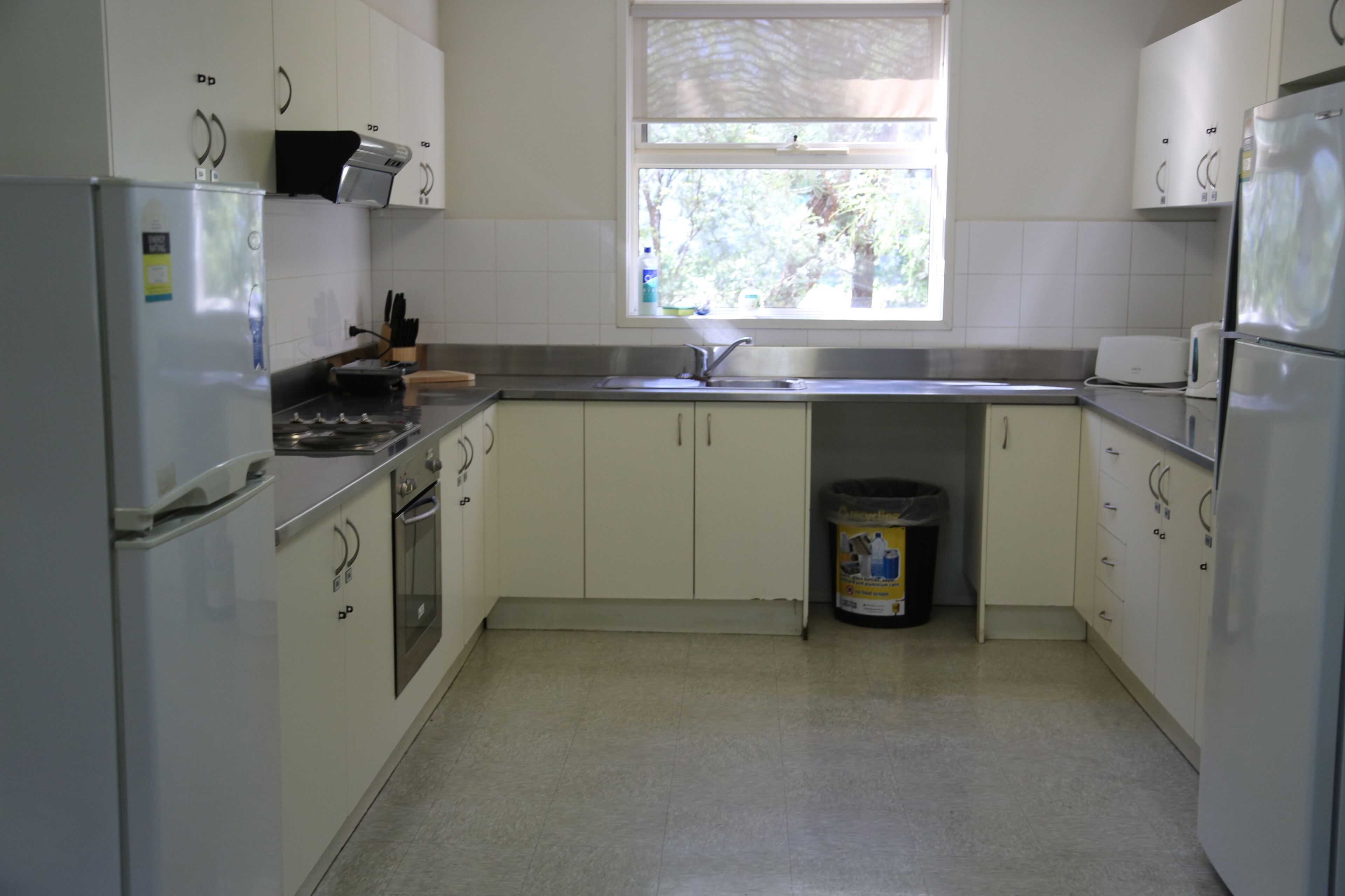 Ensuite apartment in Berwick location — image 6