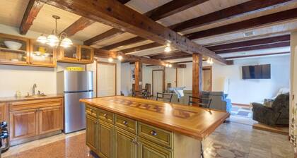 Scandinavian Comfort in Pittsford Barn!
