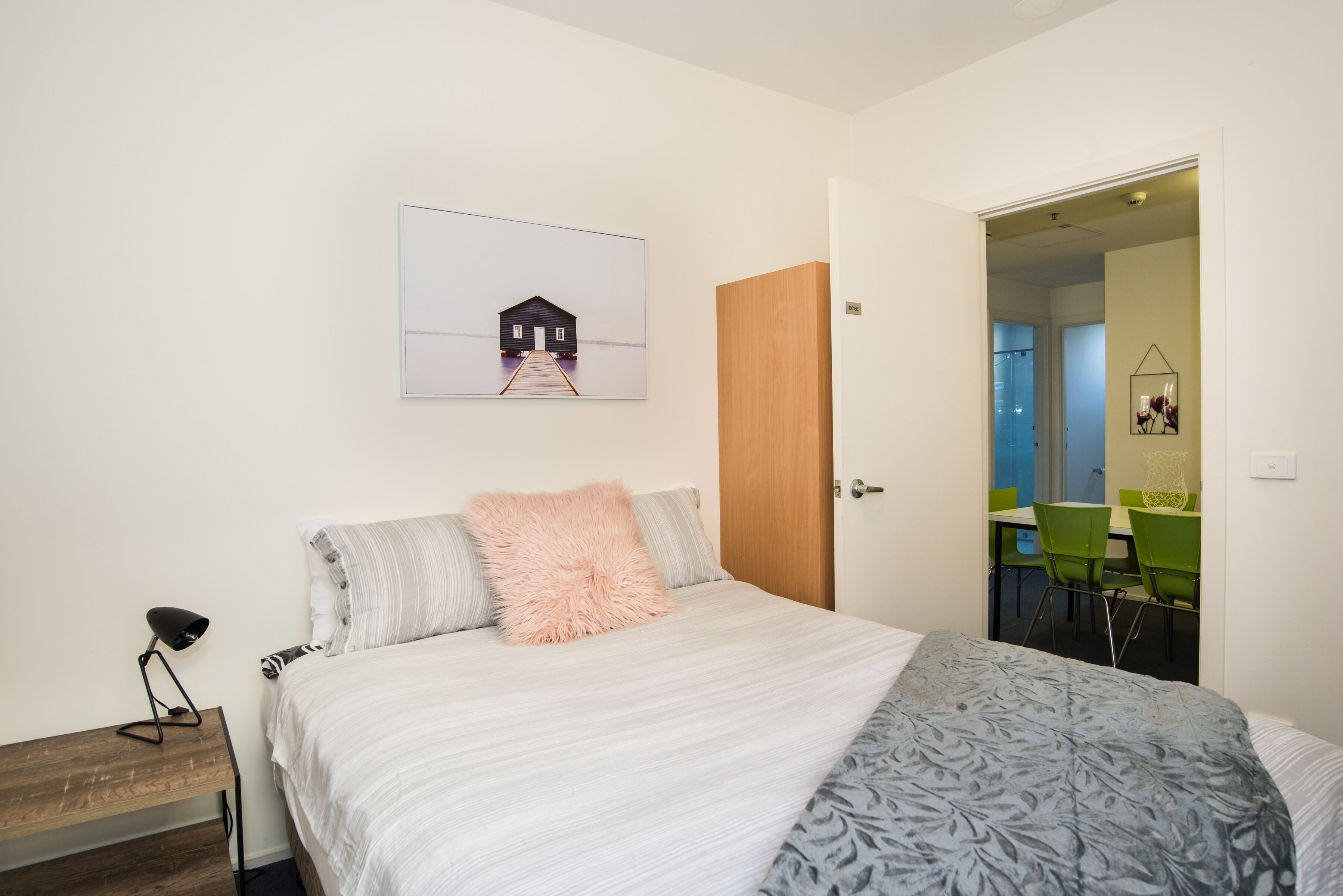 4 bedroom apartment in Berwick location — image 4