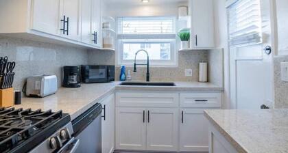 Sea View, Flower Garden, A/c, W/d, Renovated