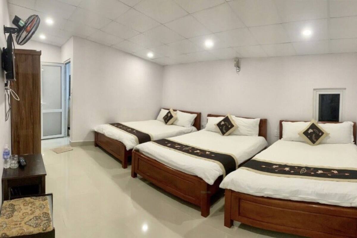 Family Room | Meja, langsir/tirai gelap terus, Wi-fi percuma, cadar katil 