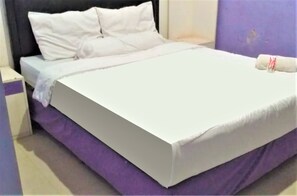 Suite | 1 habitación, escritorio, wifi gratis y ropa de cama 