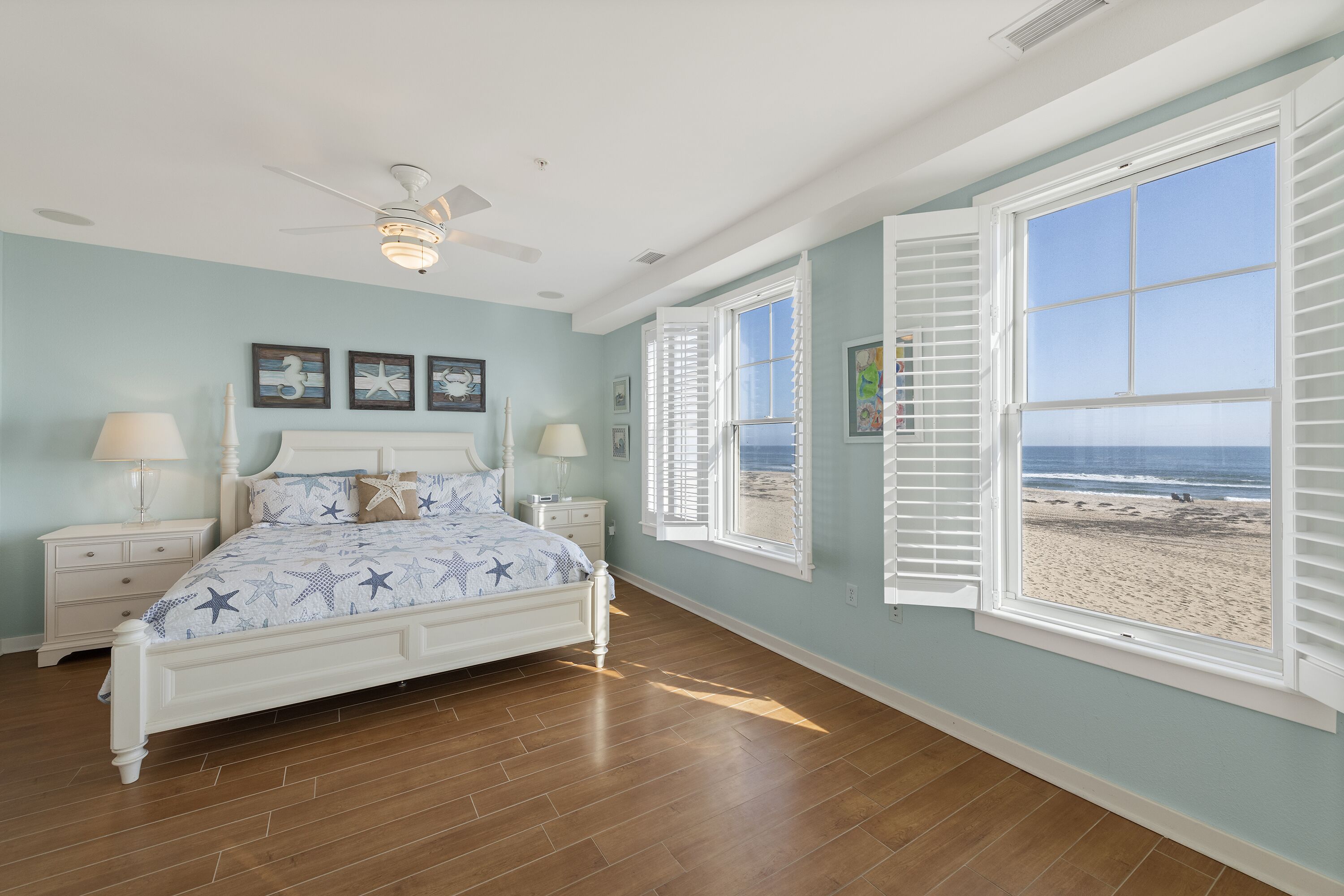 4 bedrooms, travel crib, free WiFi, bed sheets