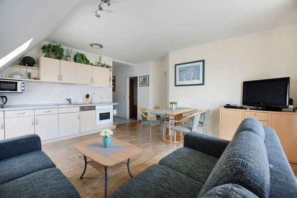 TV, DVD player, stereo