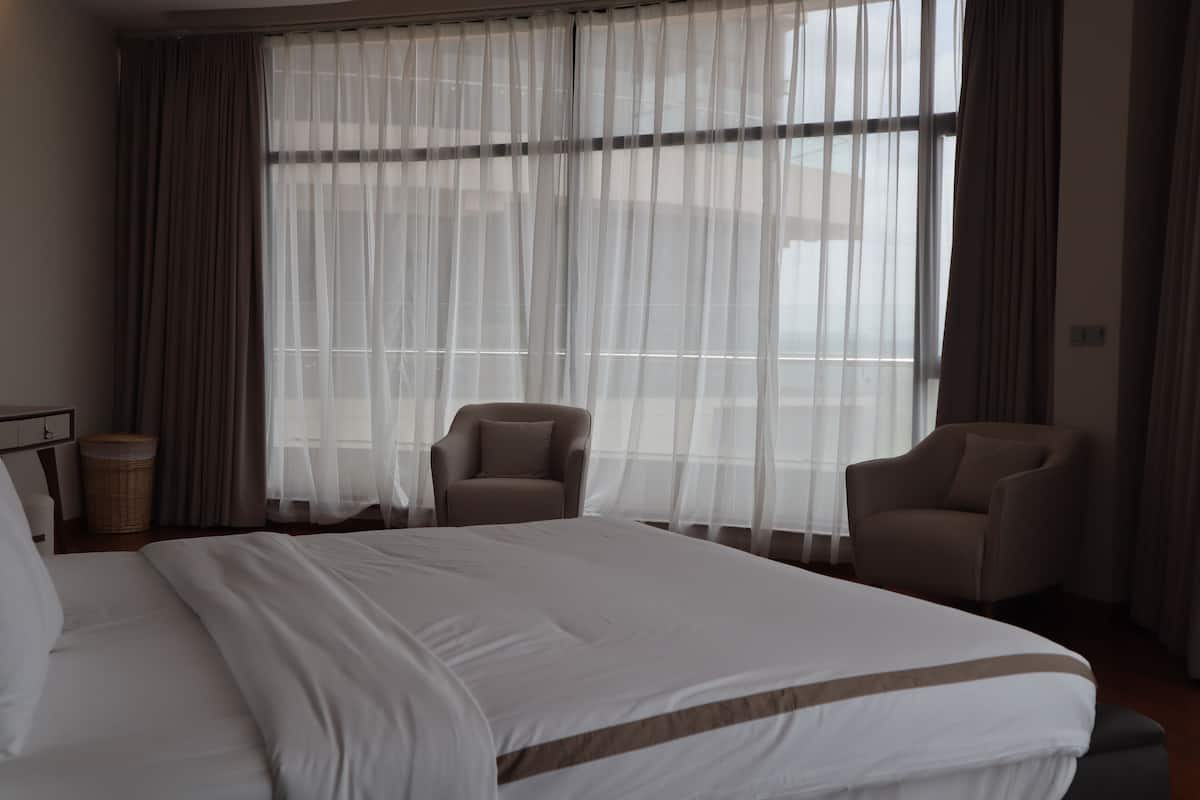 Deluxe Apartment | 2 bedrooms, individually decorated, individually furnished, desk