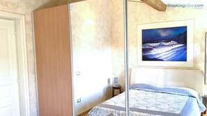 3 bedrooms, iron/ironing board, WiFi