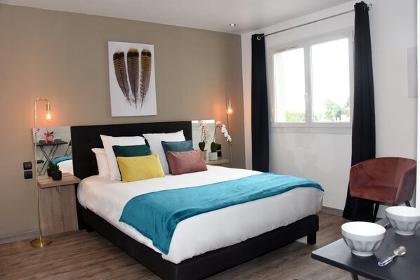 1 bedroom, free WiFi, bed sheets