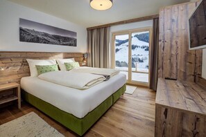 4 bedrooms, iron/ironing board, travel cot, free WiFi - Chalet Ausblick Lodge (Mühlbach am Hochkönig)
