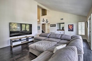 TV, fireplace - Spacious El Cajon Villa - 14 Mi to Downtown! (El Cajon)