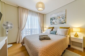 3 bedrooms, iron/ironing board, Internet, bed sheets - Large ocean view apartment! La Tejita El Medano (La Tejita, El Medano)