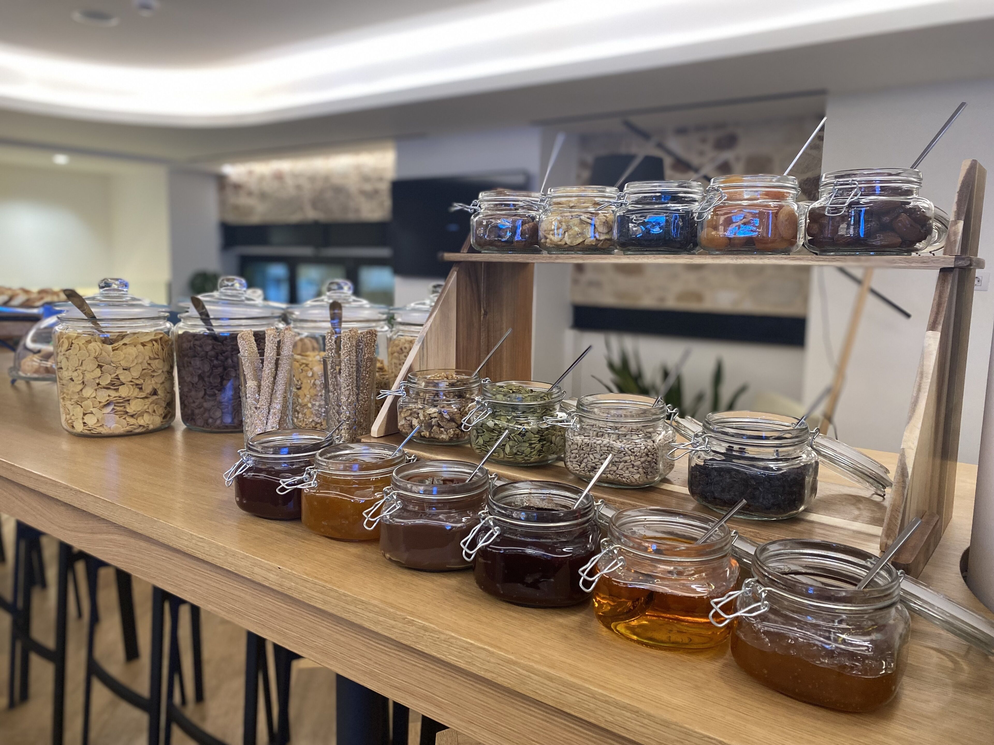 daily buffet breakfast (eur 13 per person)