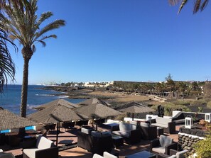 المنطقة المحيطة بالمنشأة