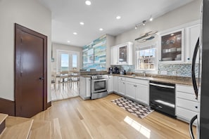 Fridge, microwave, oven, dishwasher