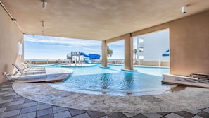 Piscine couverte