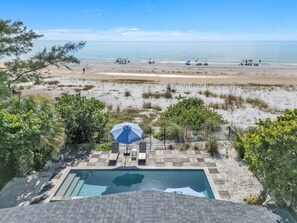 House, 3 Bedrooms | Beach | On the beach