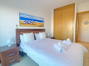 1 camera, ferro/asse da stiro, Wi-Fi gratuito, lenzuola