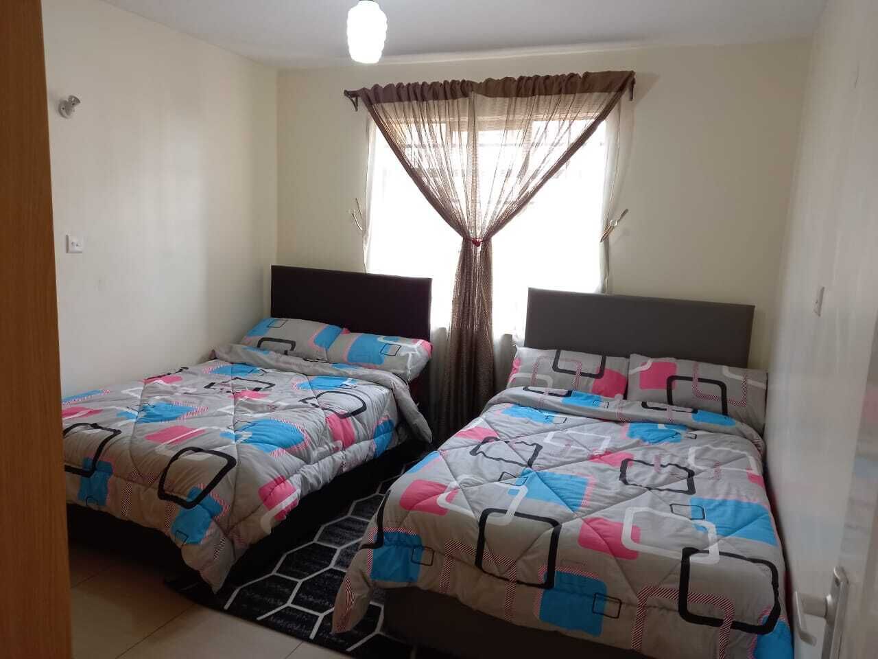 Decoració individual, mobiliari individual i planxa i posts de planxar 