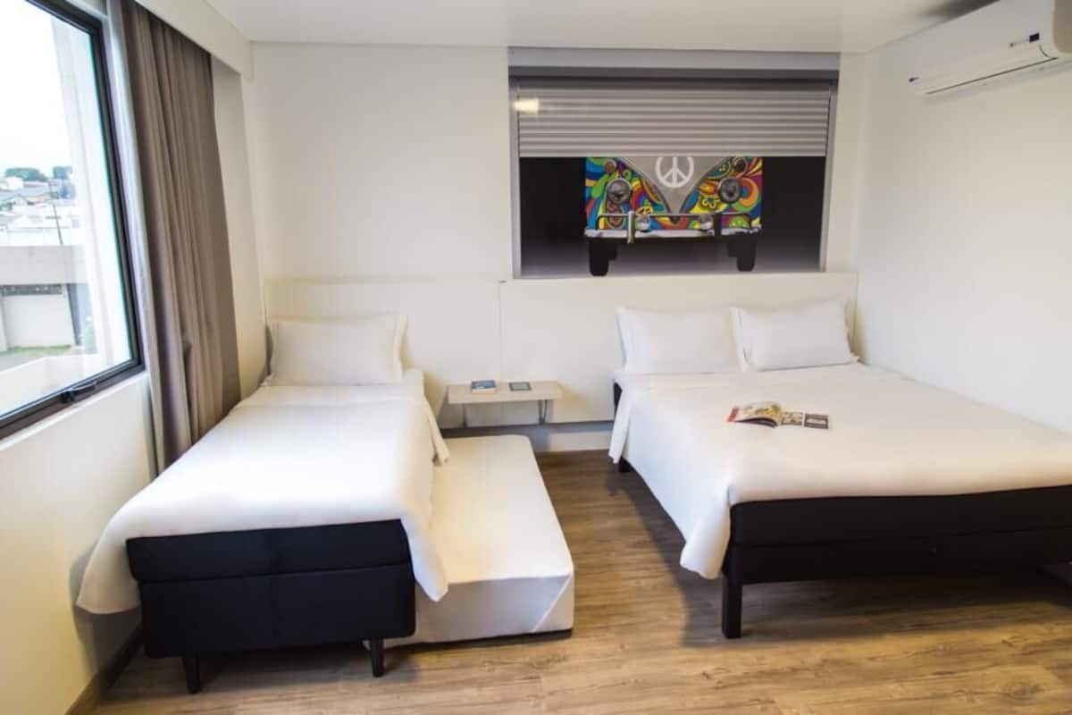 family room | hypo-allergenic bedding, minibar, individually furnished, desk